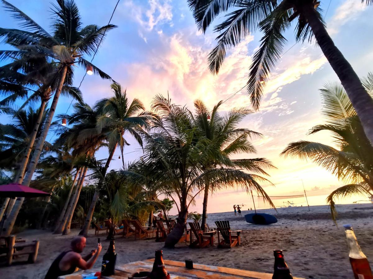 Sulu Sunset Beach Resort Nauhang المظهر الخارجي الصورة
