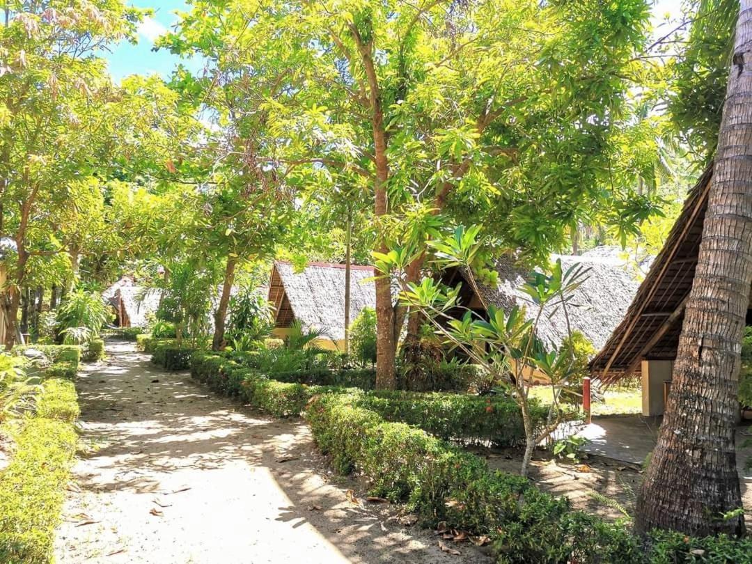 Sulu Sunset Beach Resort Nauhang المظهر الخارجي الصورة