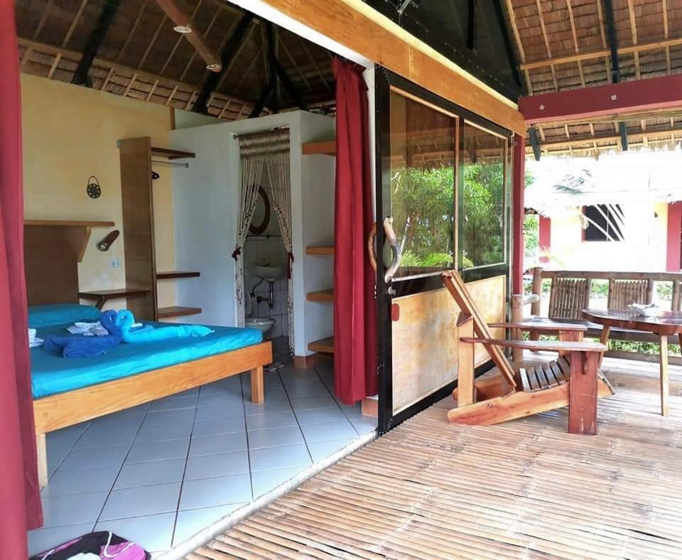 Sulu Sunset Beach Resort Nauhang المظهر الخارجي الصورة